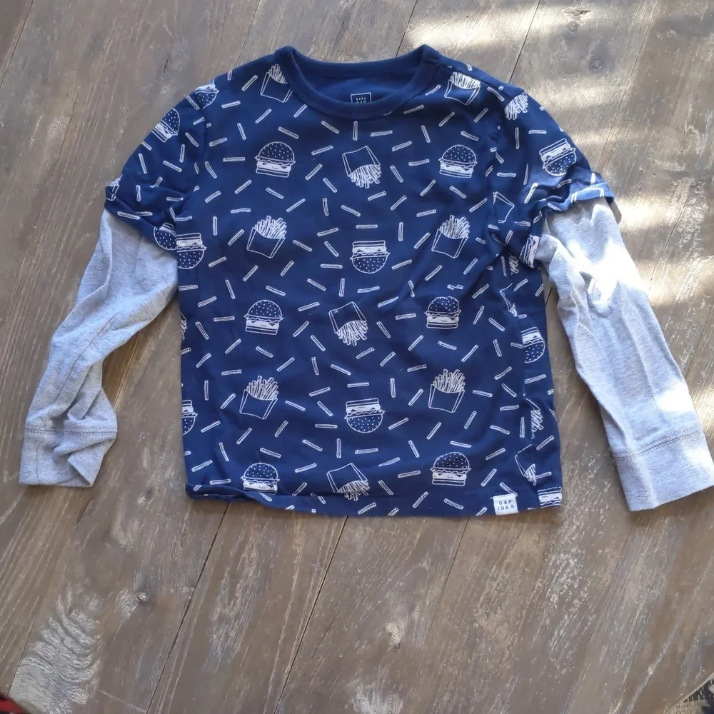 Two (2) Size 5 Gap long sleeve tees burgers and fries and chief firetruck print